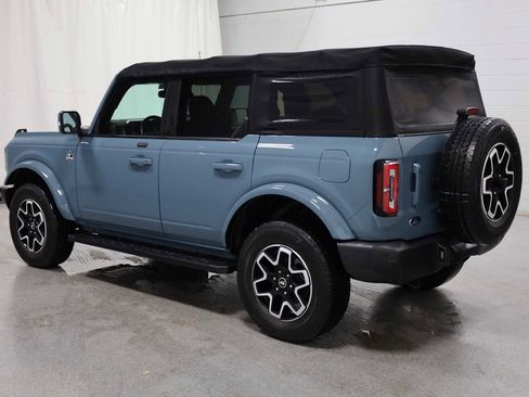 Used 2021 Ford Bronco Outer Banks image 3