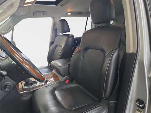 Used 2018 INFINITI QX80 4WD w/ Driver Assistance Package image 18