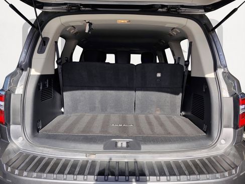 Used 2022 Nissan Armada SL image 15