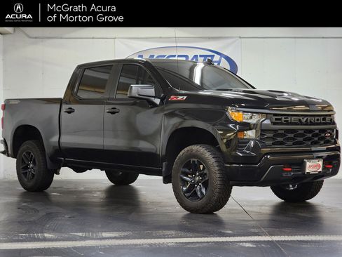 Used 2024 Chevrolet Silverado 1500 Custom Trail Boss image 1