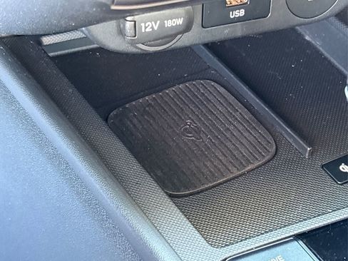 Certified 2025 Hyundai Elantra Sport image 33