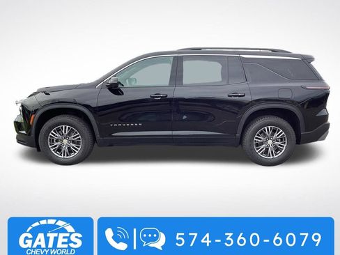 Used 2024 Chevrolet Traverse LT FWD image 6