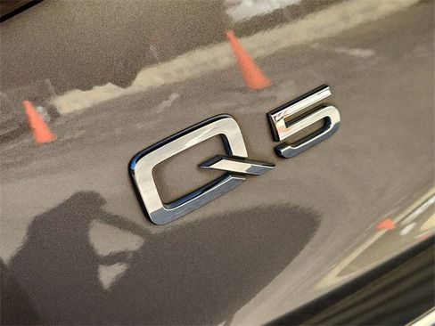 Used 2015 Audi Q5 2.0T Premium Plus w/ Technology Package image 32