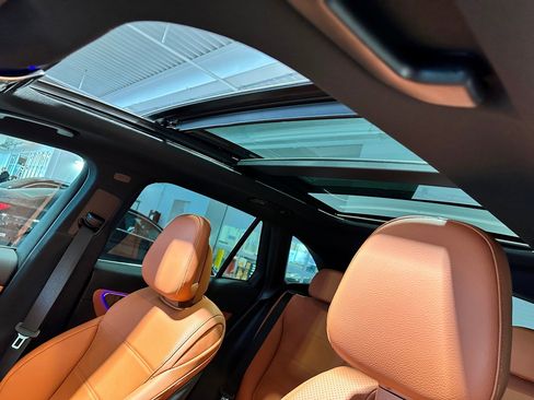 New 2026 Mercedes-Benz GLC 300 Exclusive 4MATIC image 13