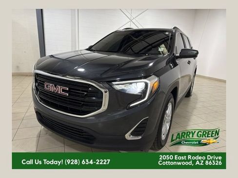 Used 2021 GMC Terrain SLE w/ Driver Convenience Package FWD image 1