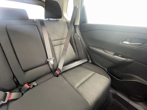 Used 2025 Nissan Rogue SV AWD/4WD image 37