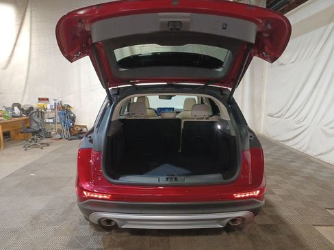 Used 2024 Lincoln Corsair AWD w/ Equipment Group 101A image 21