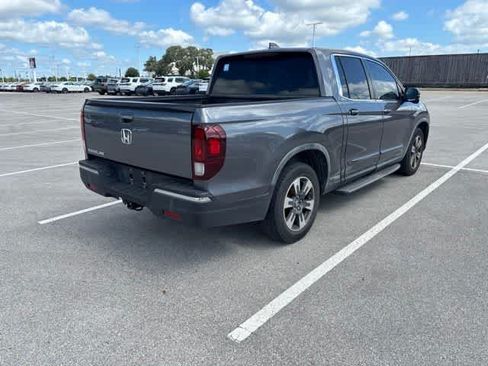 Used 2017 Honda Ridgeline RTL-T image 5