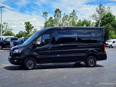 Used 2022 Ford Transit 250 Medium Roof w/ Upfitter Package RWD image 6