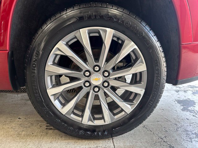 Used 2023 Chevrolet Traverse Premier AWD/4WD image 8