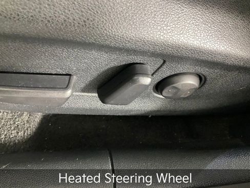 Used 2019 Kia Niro EX Premium w/ Cold Weather Package 1.0 image 25