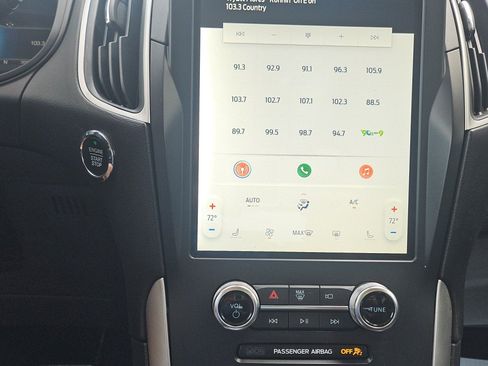 Used 2024 Ford Edge SEL AWD/4WD image 20
