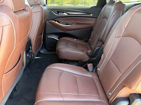 Used 2020 Buick Enclave Avenir w/ Avenir Technology Package image 27