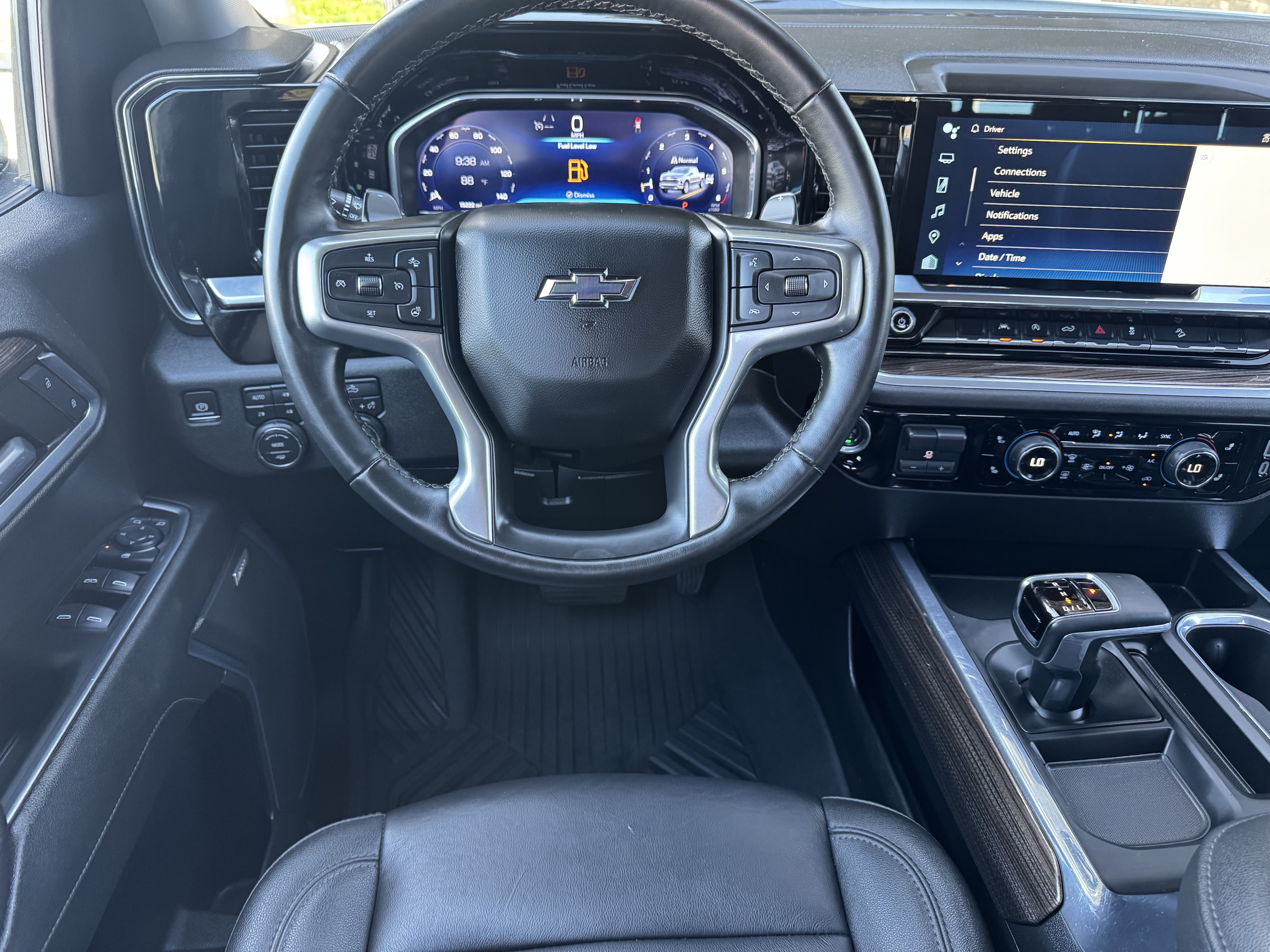 Certified 2024 Chevrolet Silverado 1500 RST AWD/4WD image 19