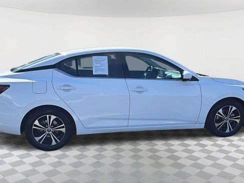 Used 2022 Nissan Sentra SV FWD image 4
