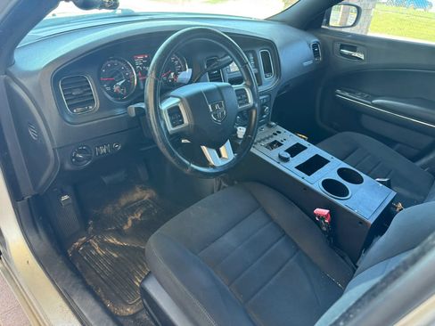 Used 2012 Dodge Charger Police RWD image 11
