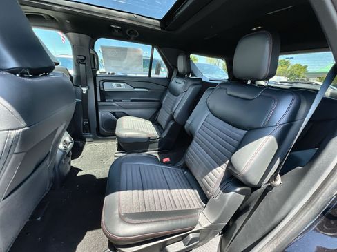 New 2026 Ford Explorer ST-Line w/ ST-Line Street Pack AWD/4WD image 33