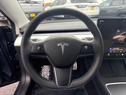 Used 2023 Tesla Model 3 Performance image 21