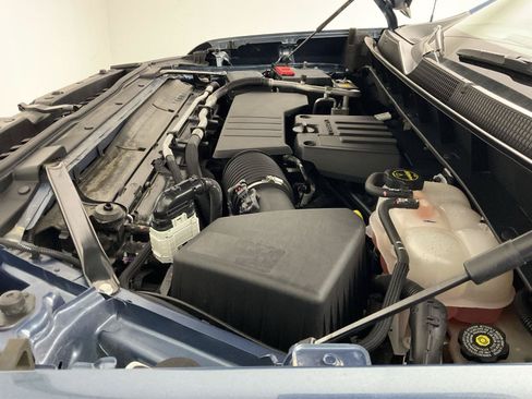 Certified 2024 Chevrolet Silverado 1500 Custom AWD/4WD image 19