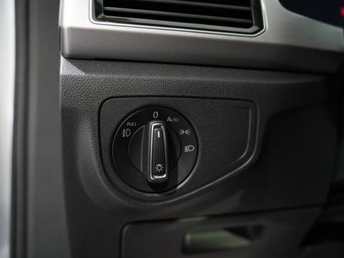 Used 2019 Volkswagen Atlas SEL image 13