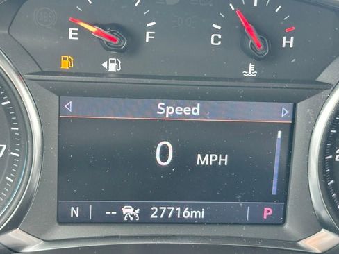 Used 2024 Chevrolet Equinox RS FWD image 14