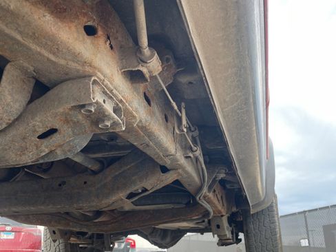 Used 2011 Chevrolet Colorado LT image 28