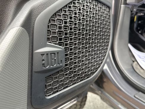 Used 2024 Toyota Tacoma TRD Off-Road w/ TRD Off Road Upgrade Package image 31