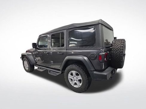Used 2021 Jeep Wrangler Unlimited Sport image 3