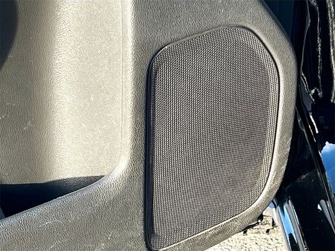 Used 2018 Chevrolet Silverado 1500 LT w/ All Star Edition image 18