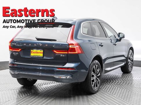 Used 2022 Volvo XC60 B6 Inscription w/ Advanced Package image 5
