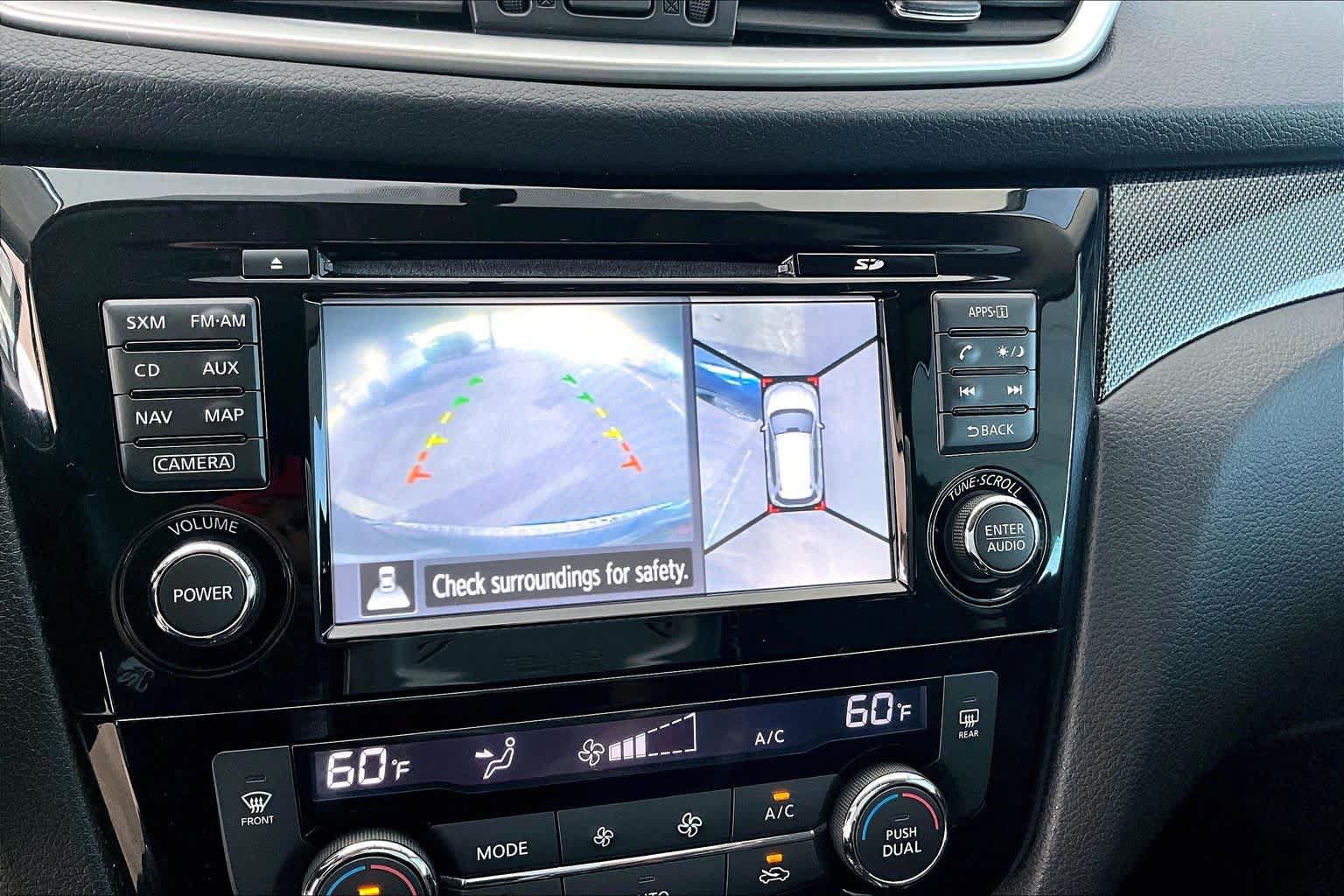 Used 2015 Nissan Rogue SL FWD image 26
