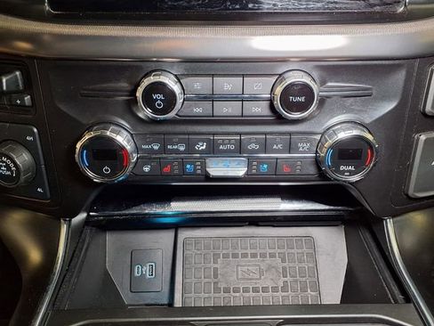 Used 2021 Ford F150 Raptor w/ Equipment Group 801A High AWD/4WD image 9