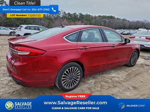 Used 2017 Ford Fusion SE w/ Fusion SE Technology Package image 4