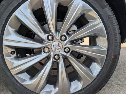 New 2026 Buick Envista Avenir image 6