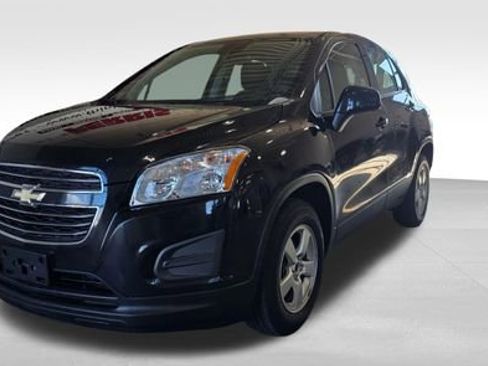 Used 2016 Chevrolet Trax LS image 1