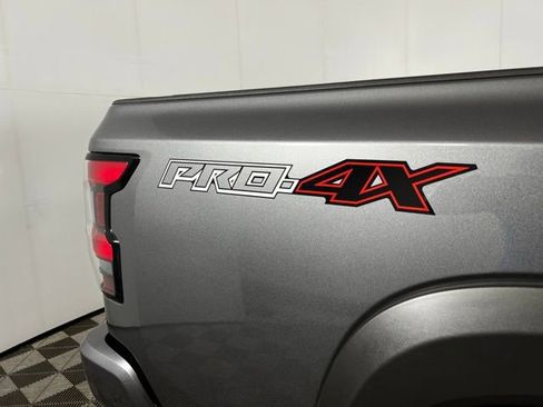 Used 2023 Nissan Frontier PRO-4X w/ Pro Convenience Package image 7