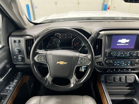 Used 2019 Chevrolet Silverado 2500 LTZ w/ Duramax Plus Package AWD/4WD image 11