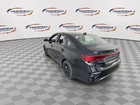 Used 2019 Kia Forte LXS FWD image 6