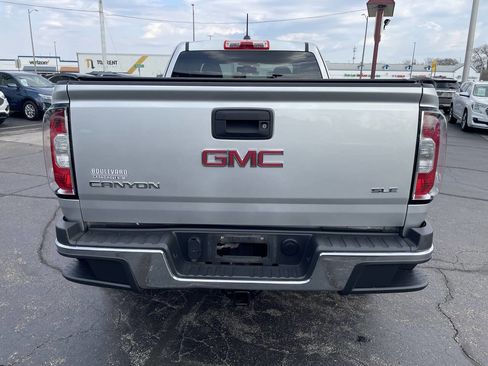 Used 2015 GMC Canyon SLE w/ SLE Convenience Package image 8