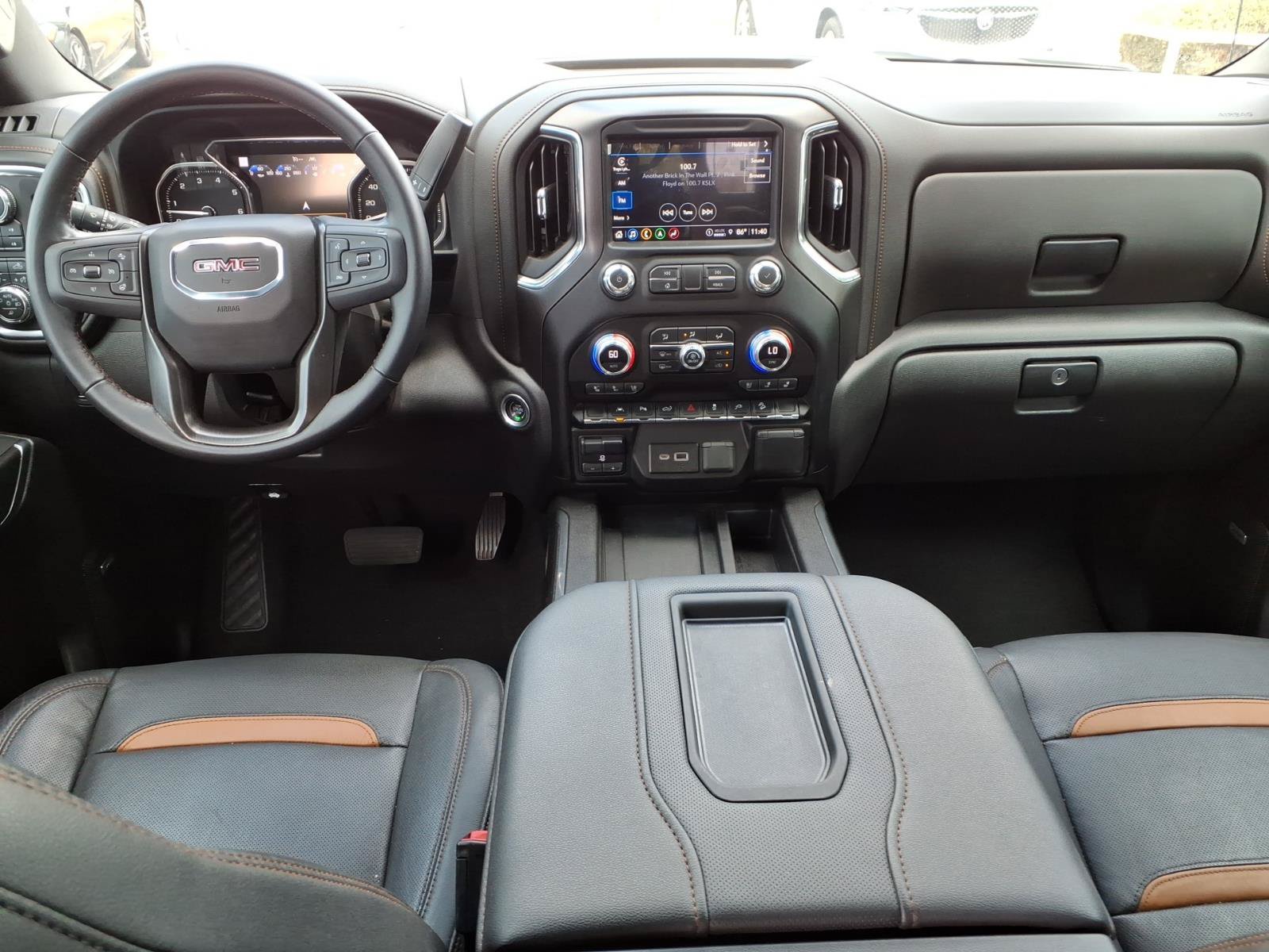 Used 2022 GMC Sierra 1500 AT4 w/ AT4 Premium Package AWD/4WD image 18