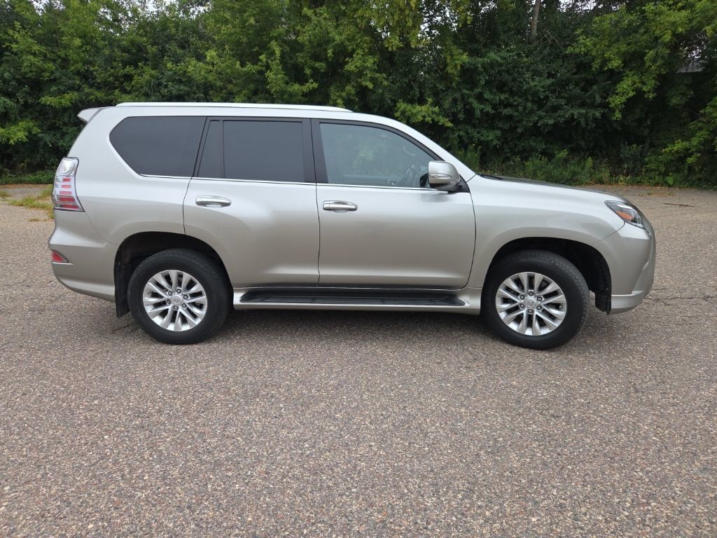 Used 2021 Lexus GX 460 Premium w/ Premium Package AWD/4WD image 19