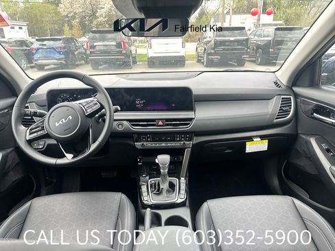 New 2026 Kia Seltos EX w/ EX Sunroof Package AWD/4WD image 12
