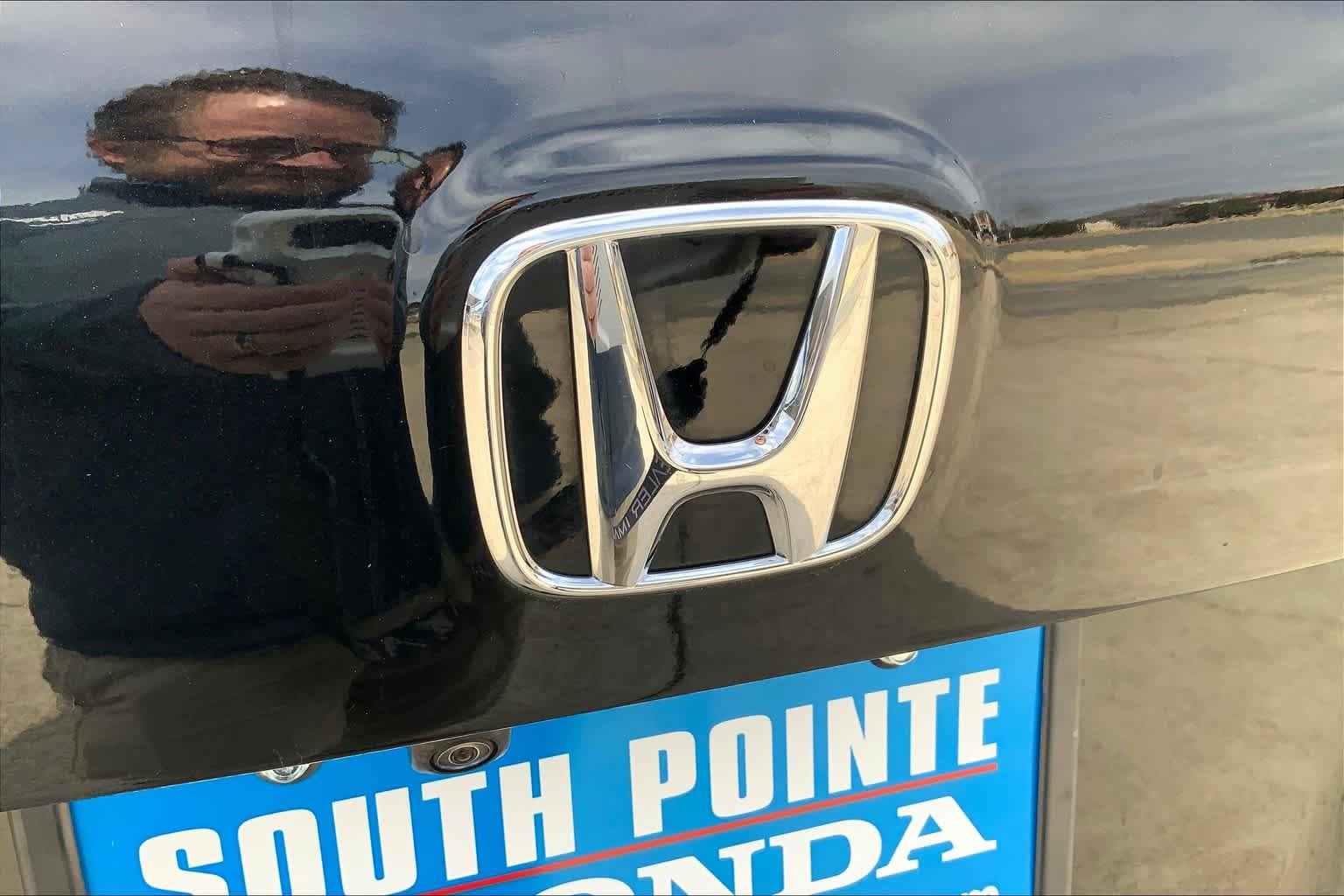Used 2017 Honda Pilot Elite image 30