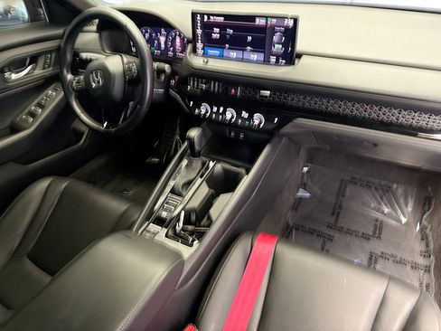 Used 2024 Honda Accord Sport image 12