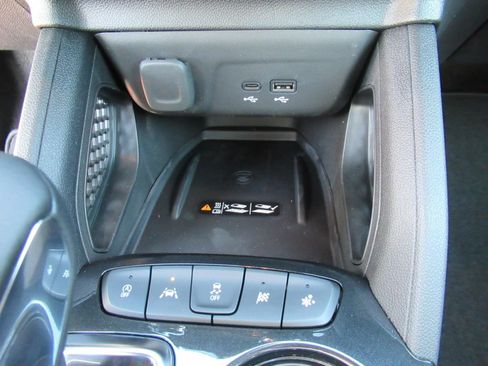 New 2026 Chevrolet TrailBlazer RS w/ Convenience Package FWD image 23
