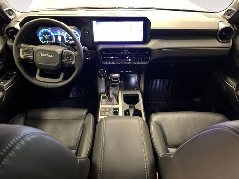 Used 2025 Toyota Land Cruiser w/ Premium Package AWD/4WD image 8