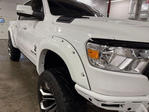 Used 2022 RAM 1500 Big Horn AWD/4WD image 3
