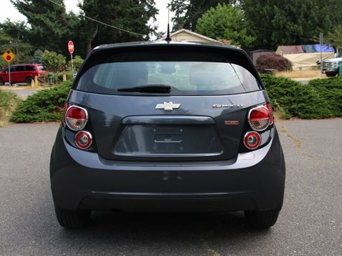 Used 2012 Chevrolet Sonic LT FWD image 10