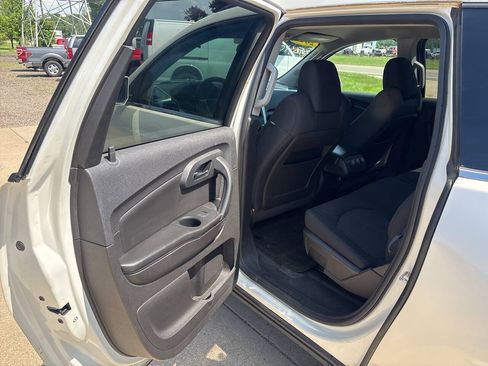 Used 2012 Chevrolet Traverse LT w/ All-Star Edition AWD/4WD image 13
