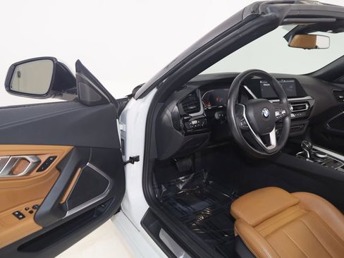 Used 2020 BMW Z4 sDrive30i w/ Convenience Package image 58